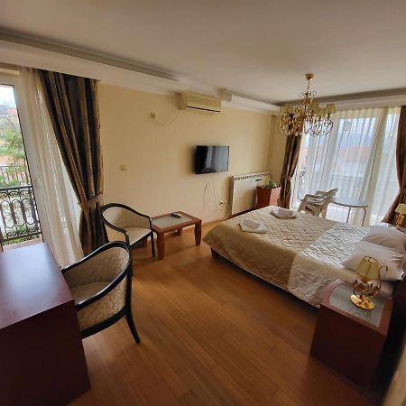 Sunny Hill Apartments & Aqua Park Vrnjačka Banja Extérieur photo