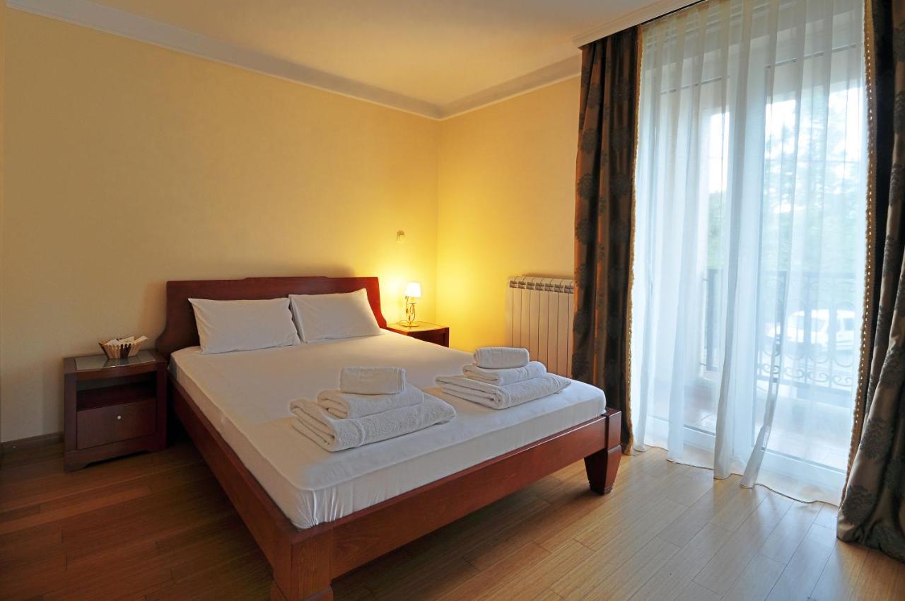 Sunny Hill Apartments & Aqua Park Vrnjačka Banja Extérieur photo