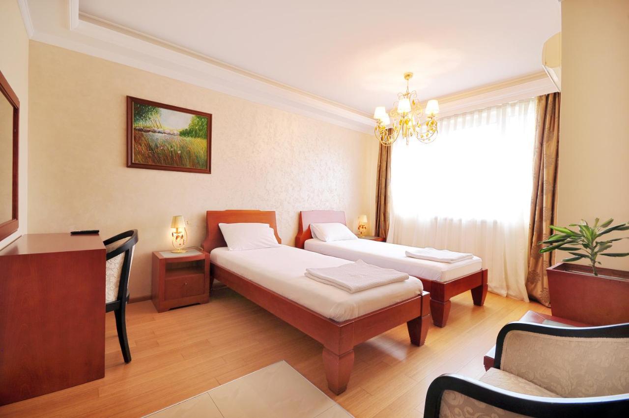 Sunny Hill Apartments & Aqua Park Vrnjačka Banja Extérieur photo