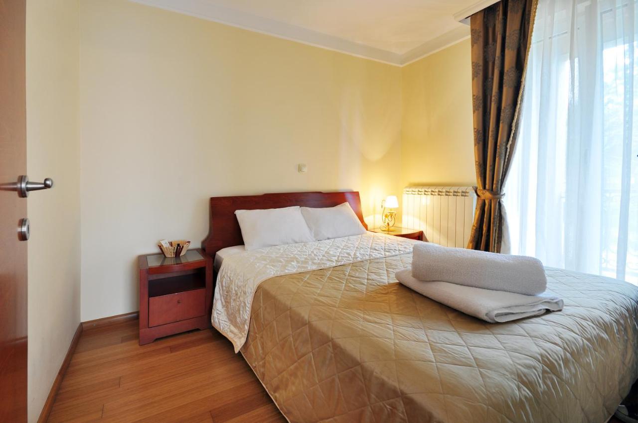Sunny Hill Apartments & Aqua Park Vrnjačka Banja Extérieur photo
