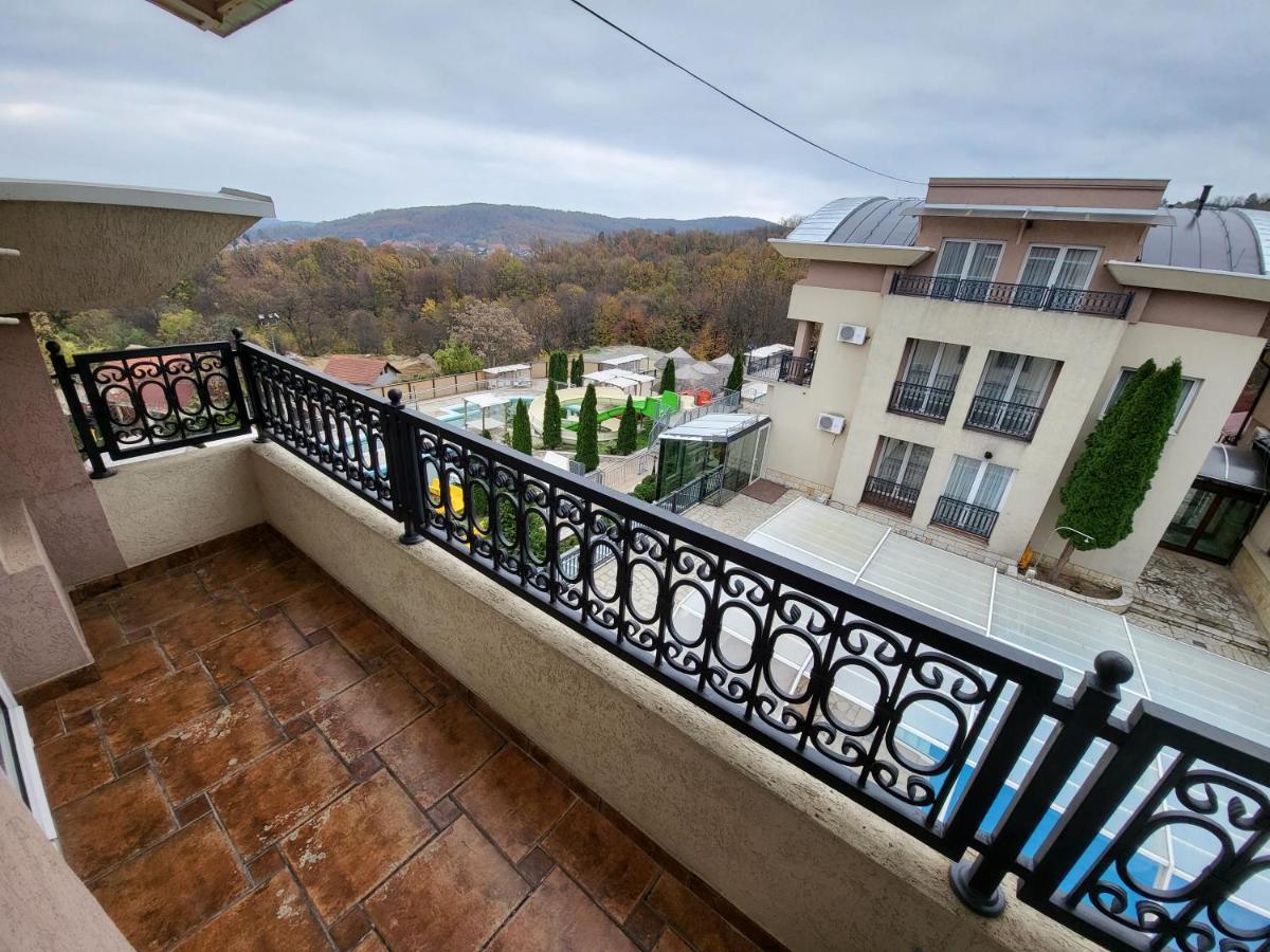 Sunny Hill Apartments & Aqua Park Vrnjačka Banja Extérieur photo