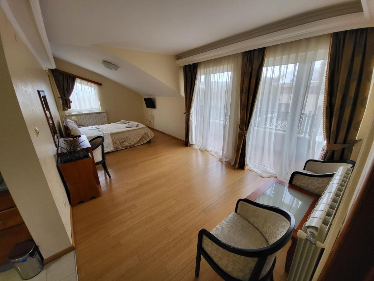 Sunny Hill Apartments & Aqua Park Vrnjačka Banja Extérieur photo