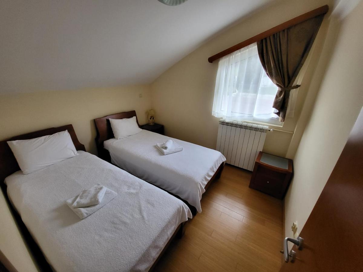 Sunny Hill Apartments & Aqua Park Vrnjačka Banja Extérieur photo