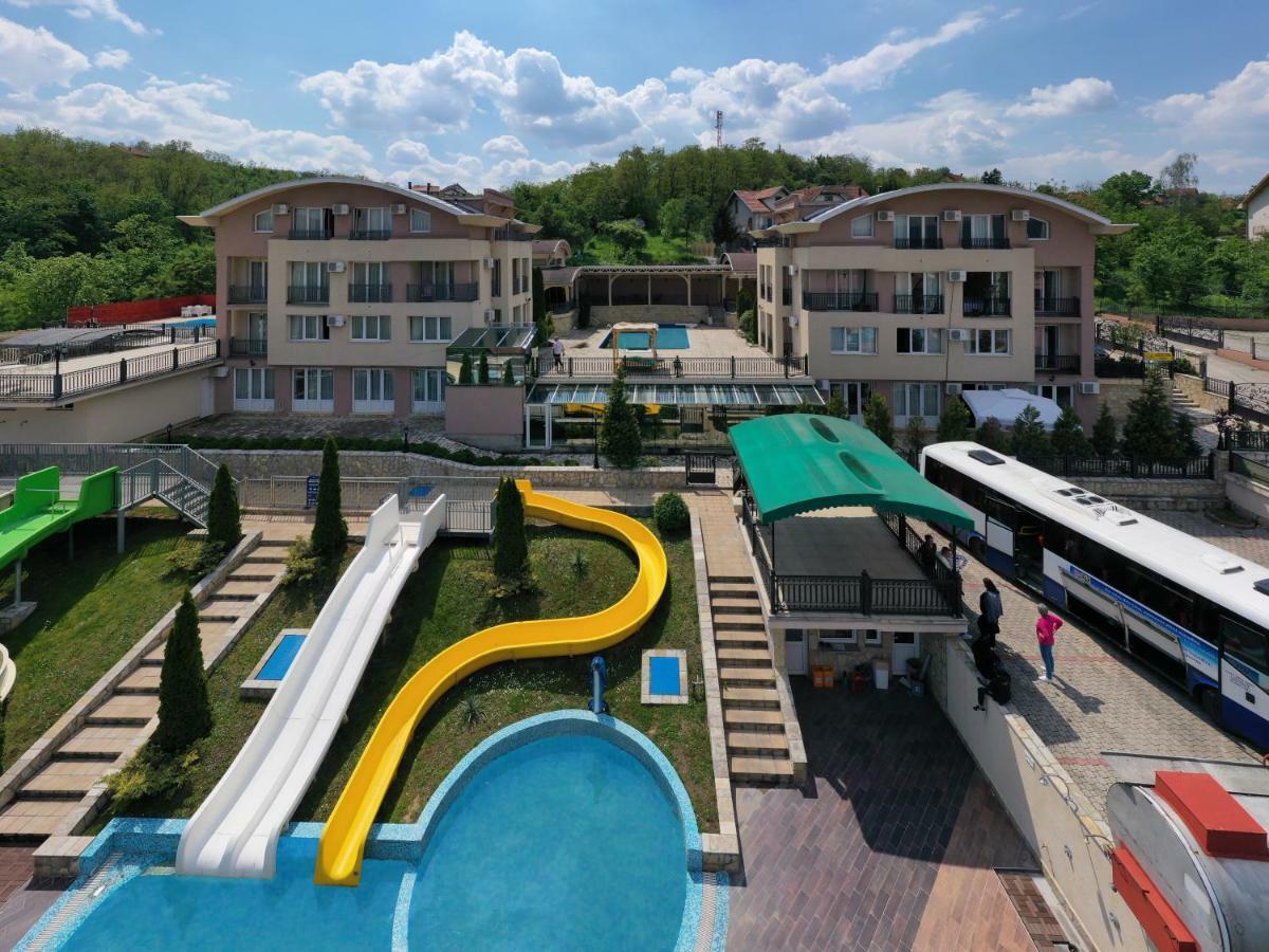 Sunny Hill Apartments & Aqua Park Vrnjačka Banja Extérieur photo